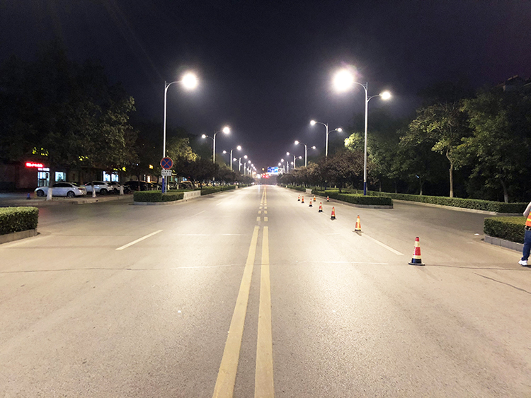 桓臺縣漁洋街、中心大街路燈節(jié)能改造工程